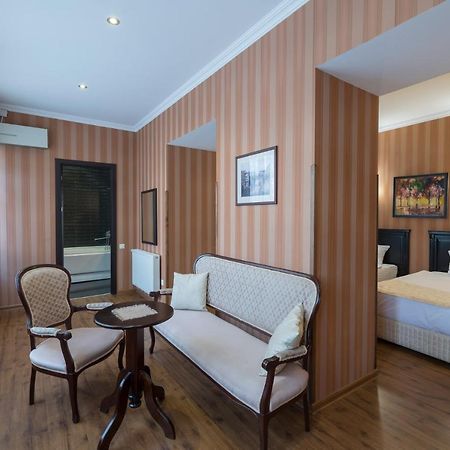 Garden View Hotel Tbilisi Buitenkant foto